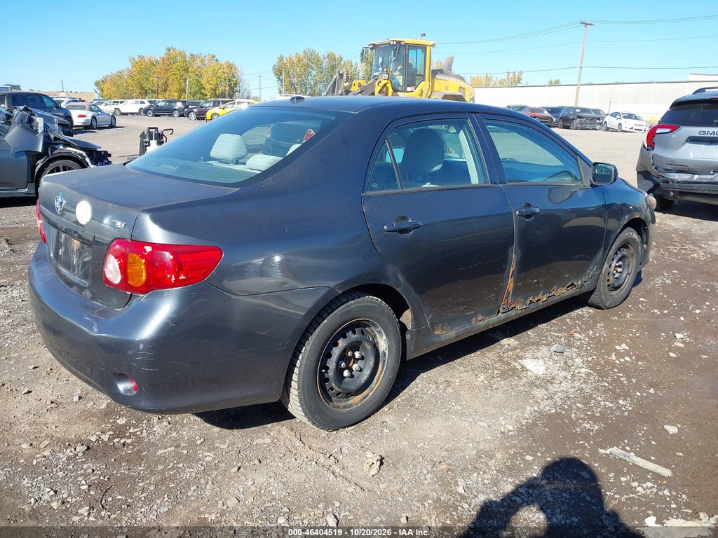 2009 Toyota Corolla LE photo 4