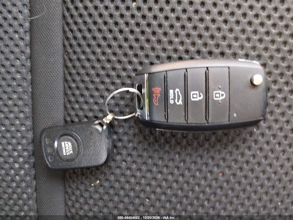 2020 Kia Optima LX photo 11