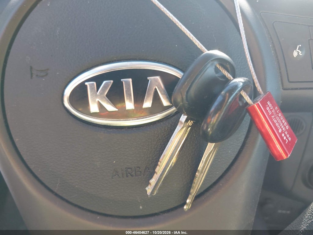 2013 Kia Forte LX photo 11