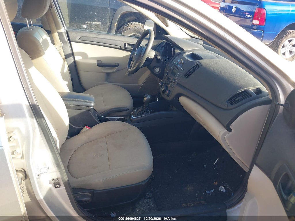 2013 Kia Forte LX photo 5
