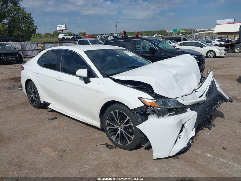 TOYOTA CAMRY 2020