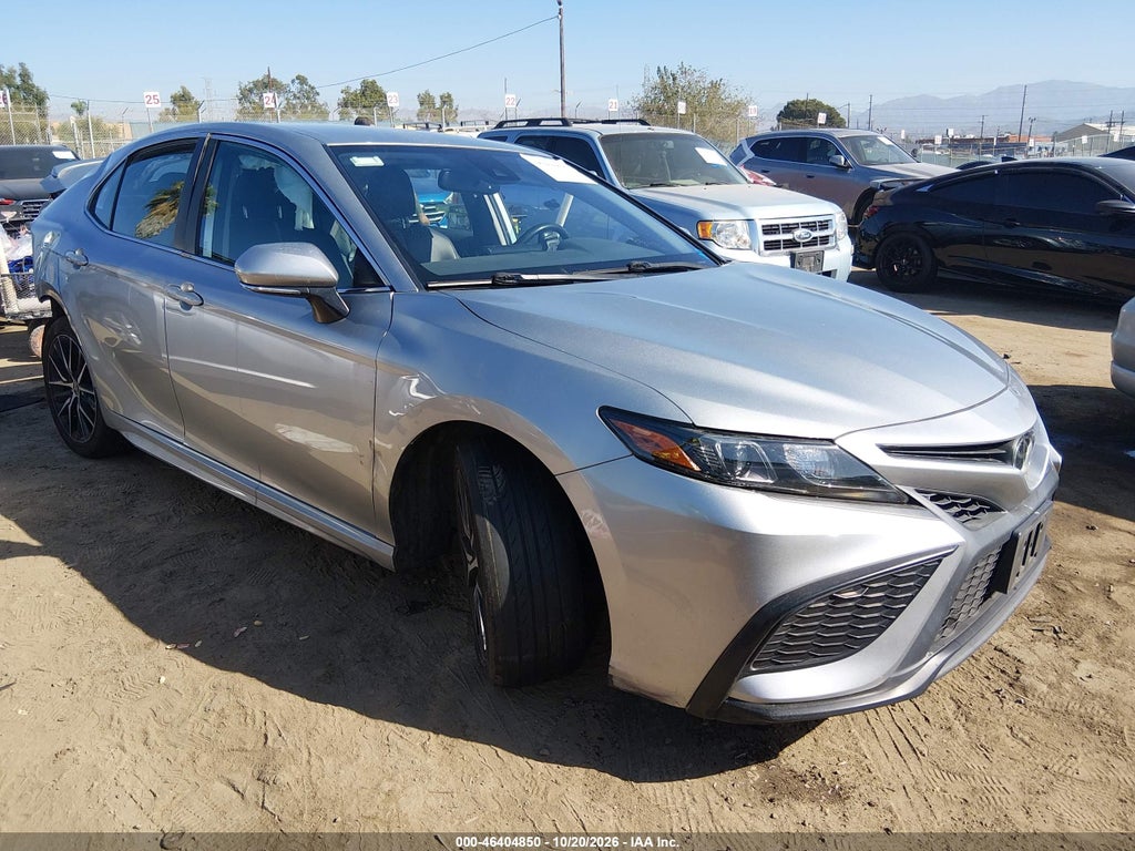 TOYOTA CAMRY 2023
