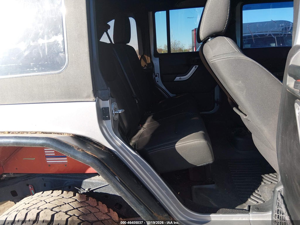 2017 Jeep Wrangler Unlimited Rubicon 4X4 photo 8