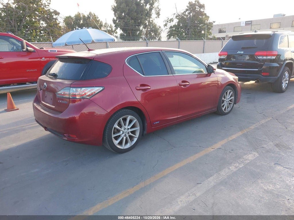 2011 Lexus CT 200H Premium photo 4
