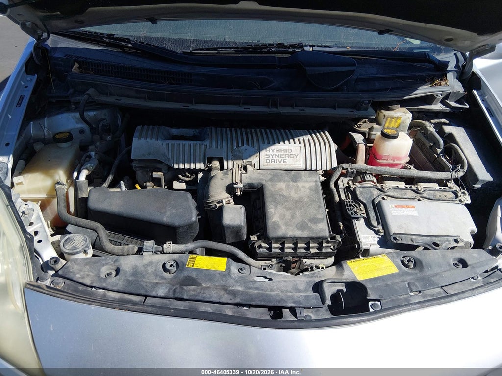 2012 Toyota Prius Three photo 10