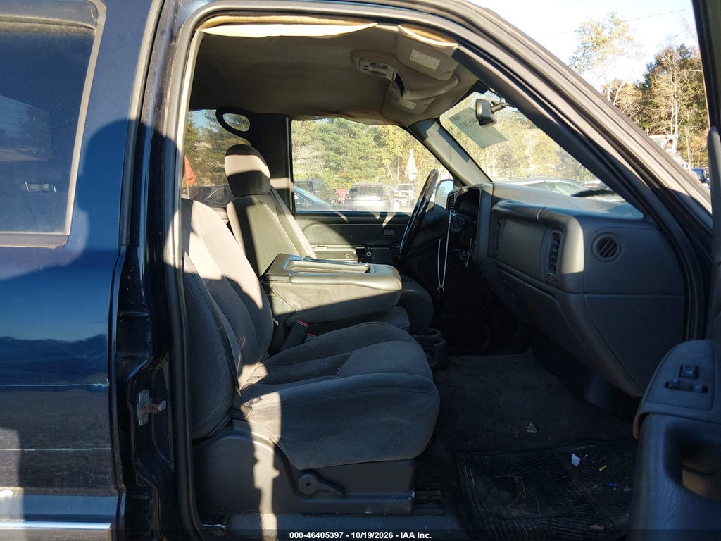 2007 GMC Sierra 2500HD Classic SLE1 photo 5