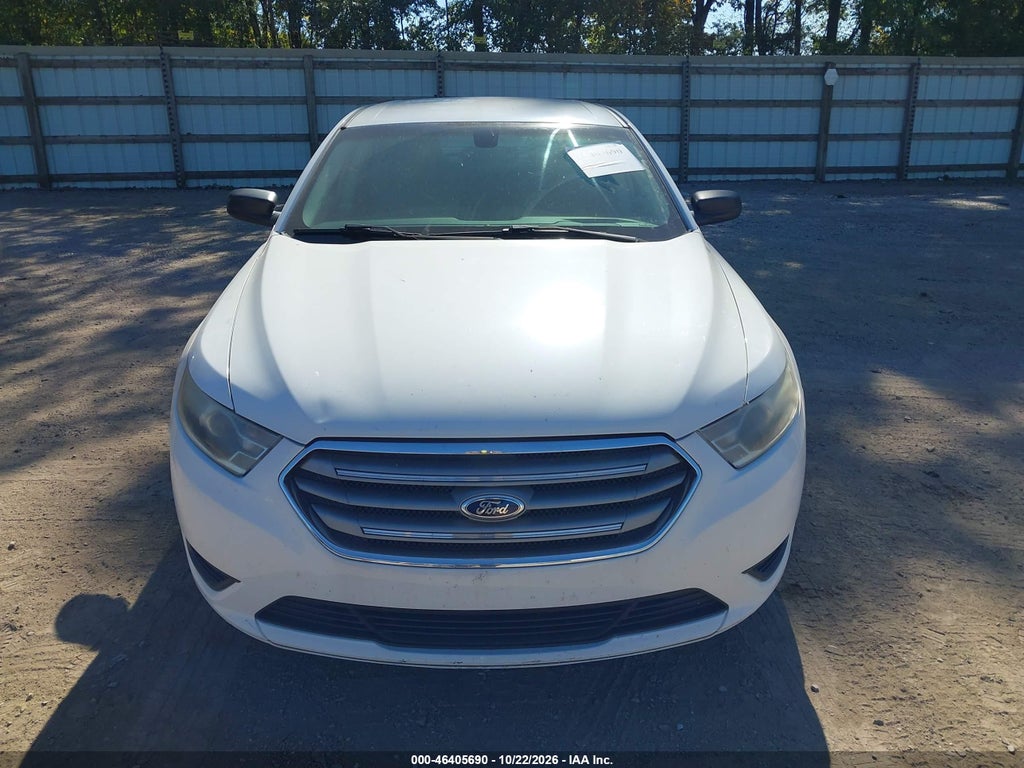2013 Ford Taurus SE photo 6