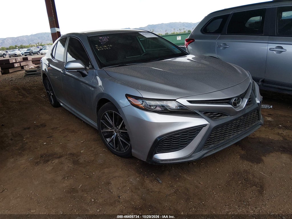 TOYOTA CAMRY 2024