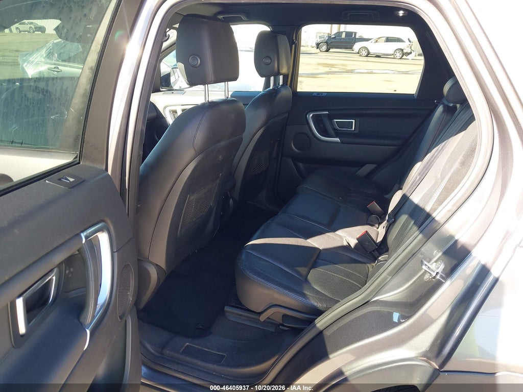 2016 Land Rover Discovery Sport HSE photo 8