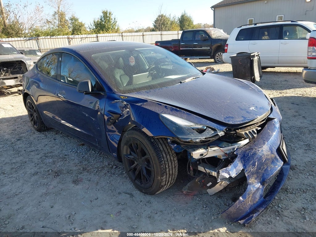 TESLA MODEL 3 2023