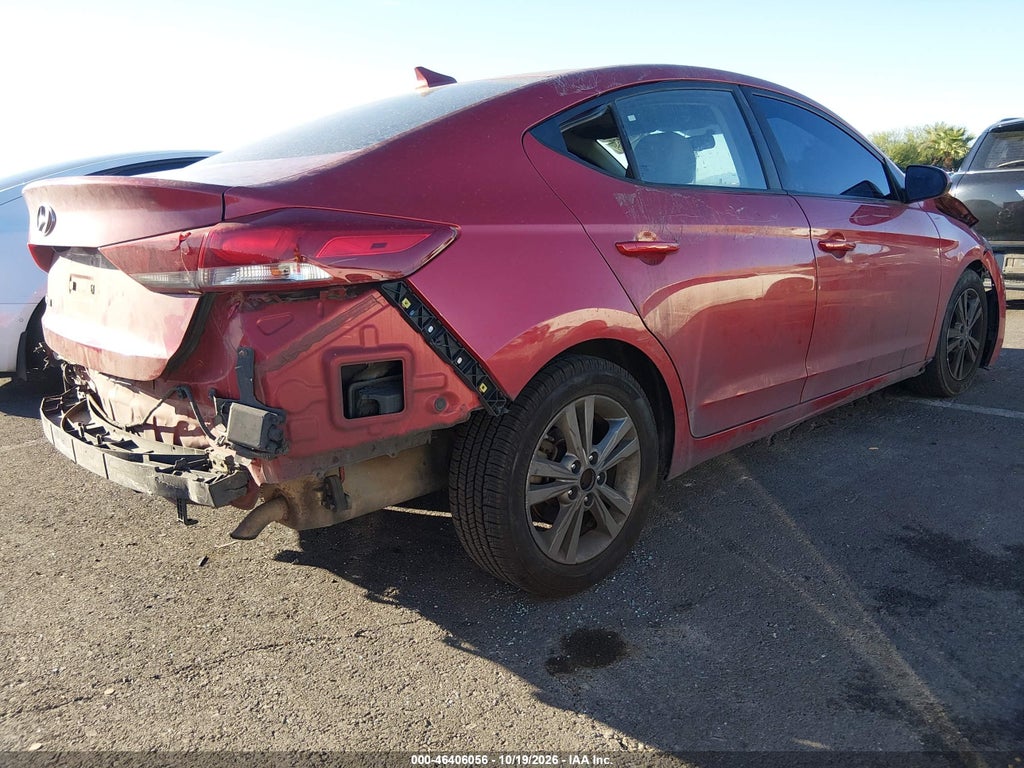 2018 Hyundai Elantra SEL photo 4