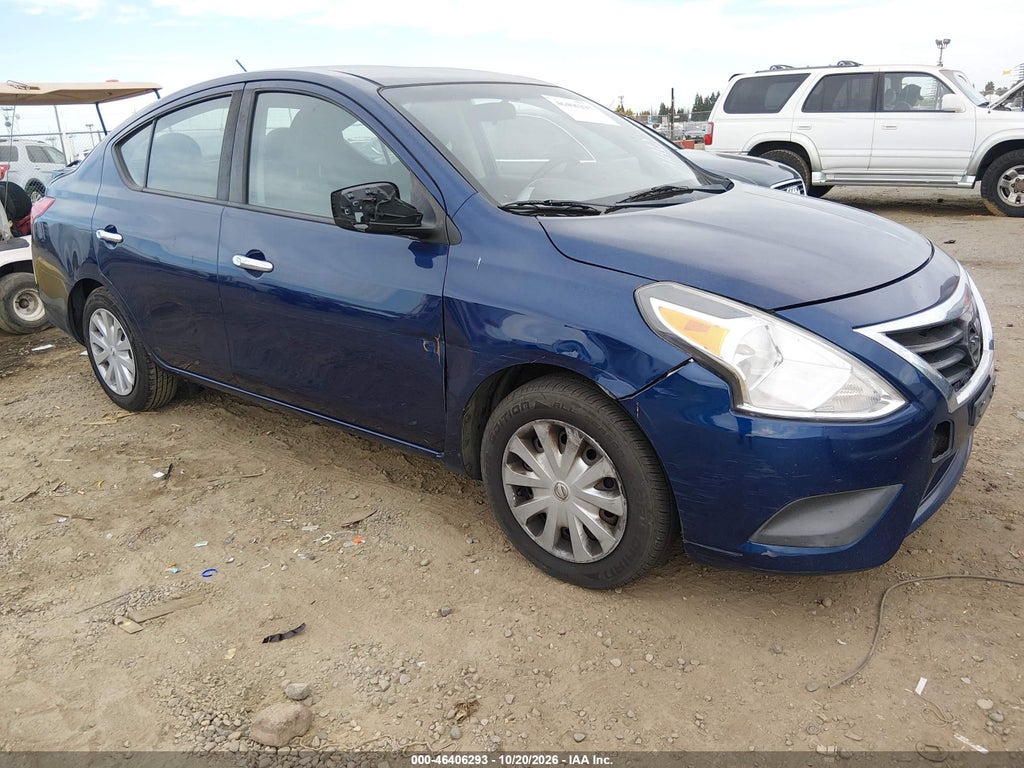 2018 Nissan Versa 1.6 SV photo 1
