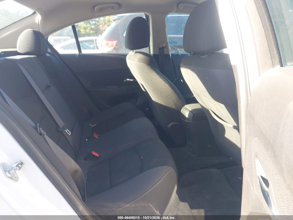 2016 Chevrolet Cruze Limited 1LT Auto photo 8
