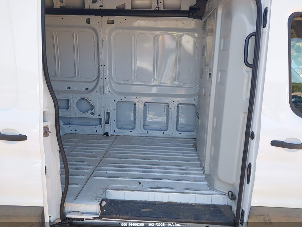 2025 Ford Transit-250 Cargo Van photo 8
