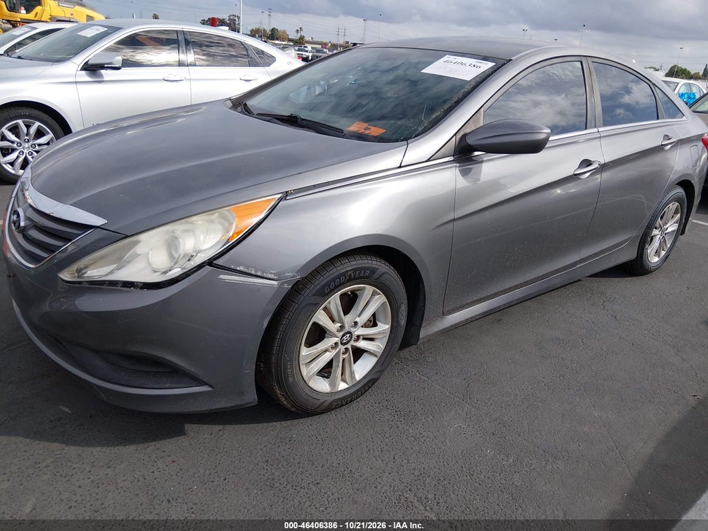 2014 Hyundai Sonata GLS photo 2