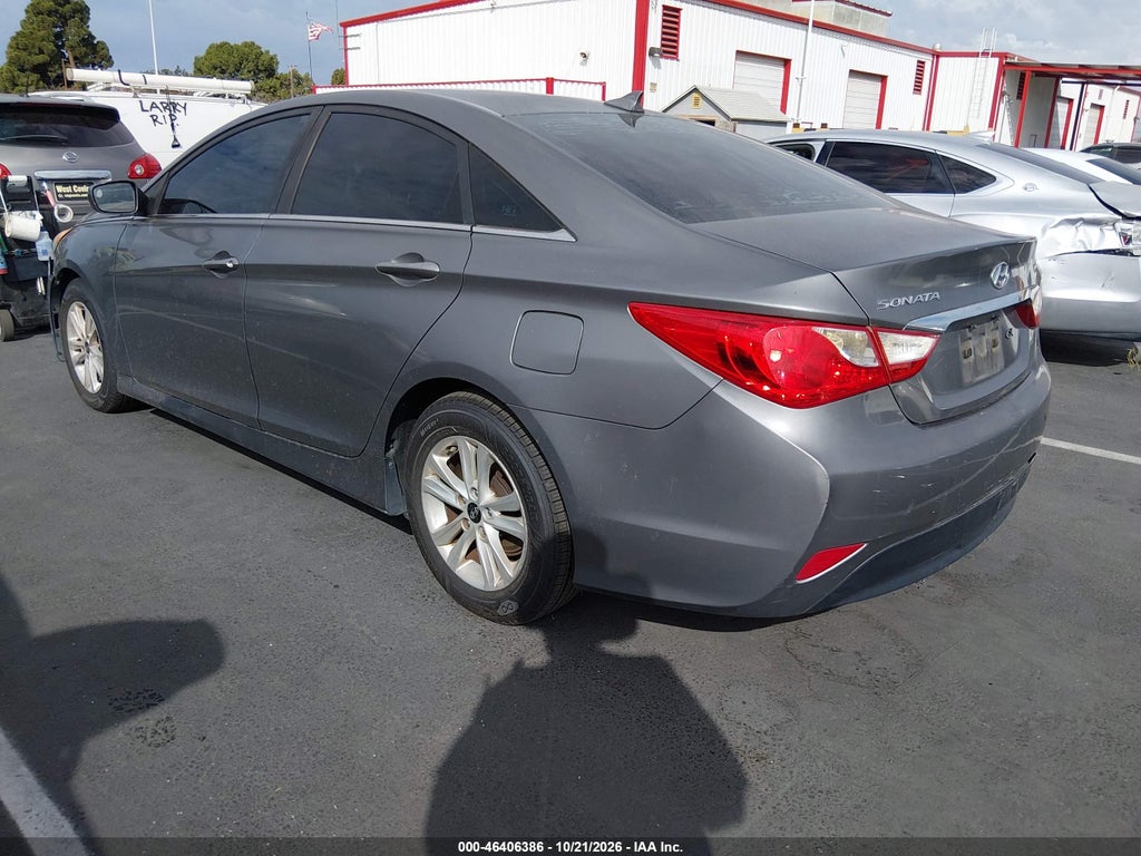 2014 Hyundai Sonata GLS photo 3