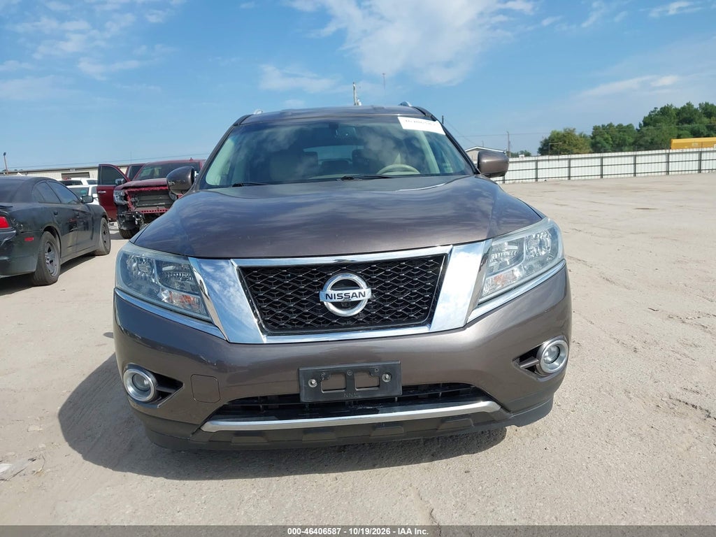 2015 Nissan Pathfinder SL photo 6