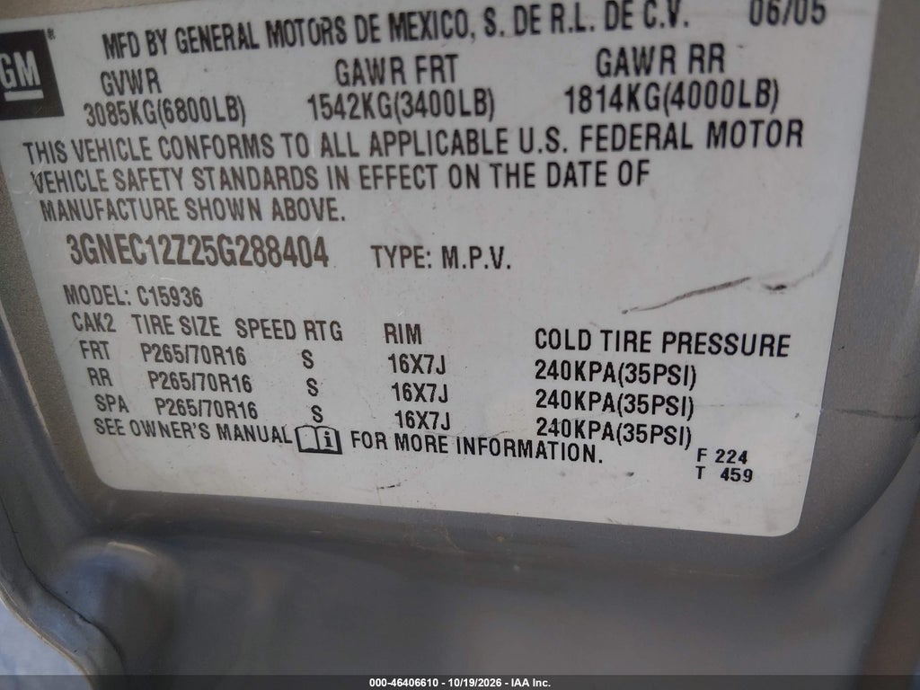 2005 Chevrolet Avalanche 1500 LS photo 9