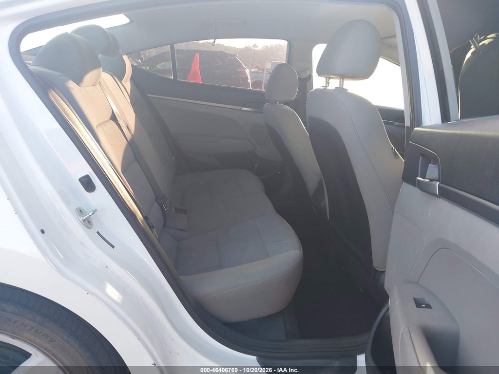 2017 Hyundai Elantra SE photo 8