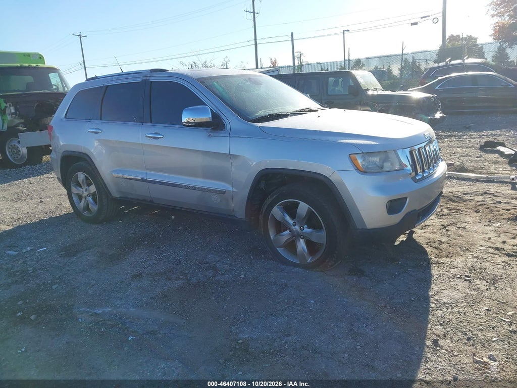 2011 Jeep Grand Cherokee Overland photo 1