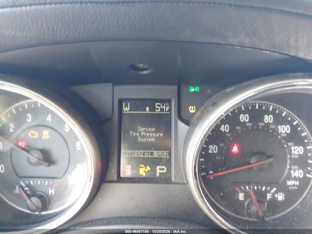 2011 Jeep Grand Cherokee Overland photo 7