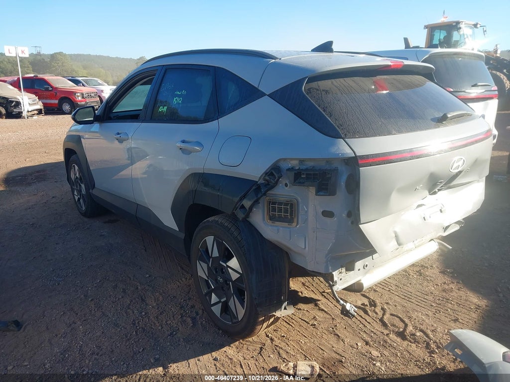 2025 Hyundai Kona SEL photo 3