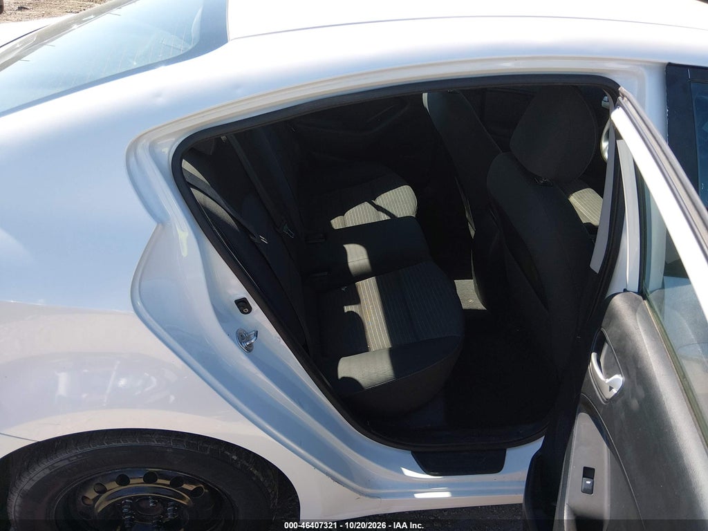 2017 Kia Forte LX photo 8