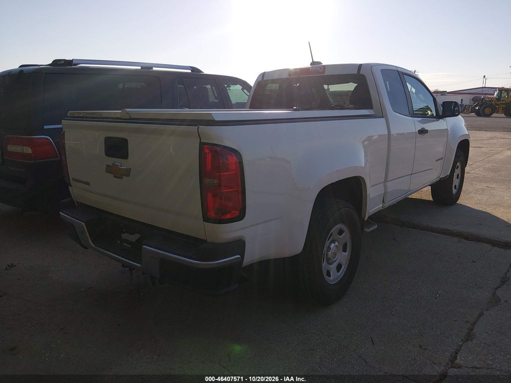 2016 Chevrolet Colorado WT photo 4