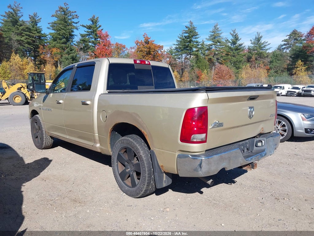 2011 Ram RAM 1500 SLT photo 3