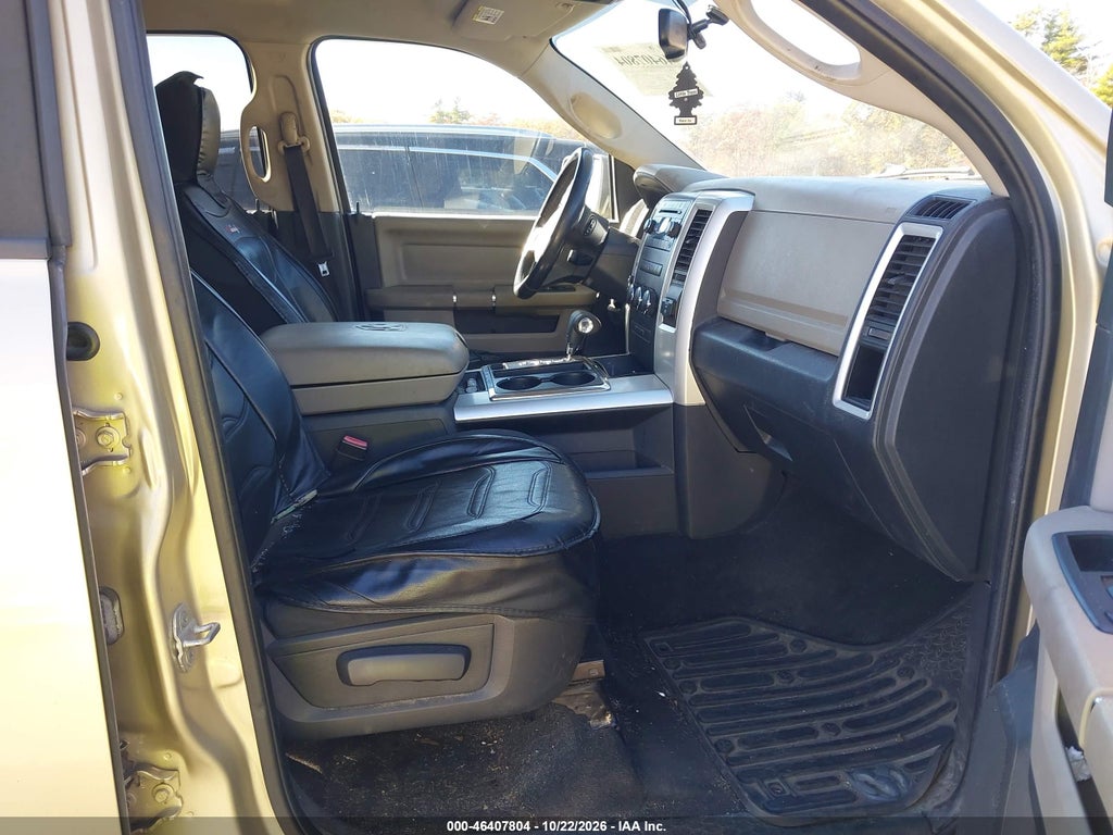 2011 Ram RAM 1500 SLT photo 5