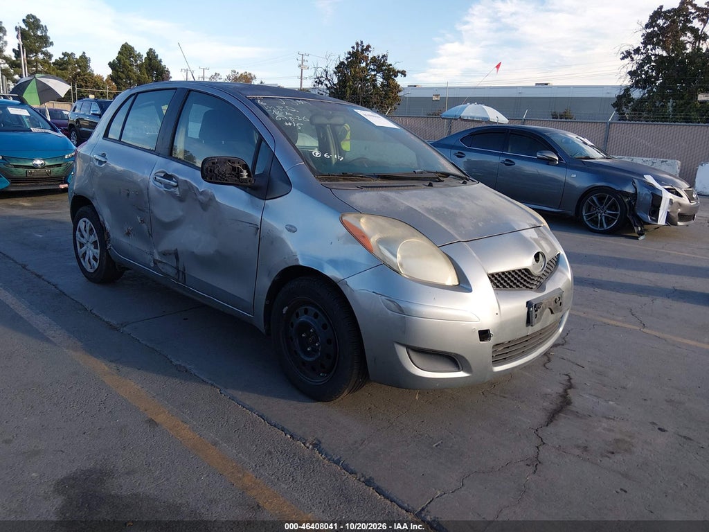 2010 Toyota Yaris photo 1