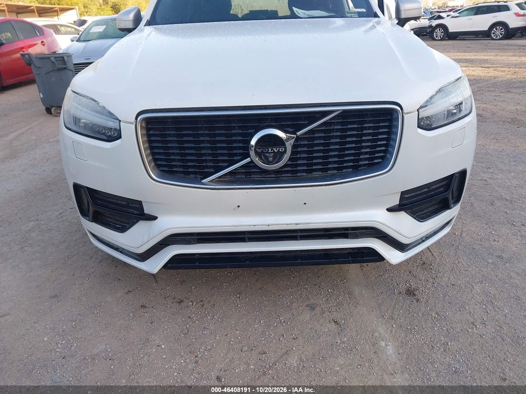 2016 Volvo XC90 T6 R-Design photo 6