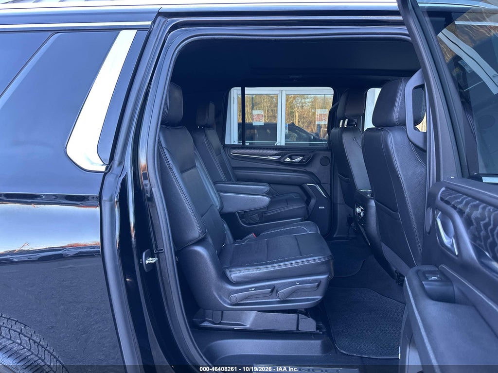 2022 GMC Yukon XL 4WD Denali photo 8