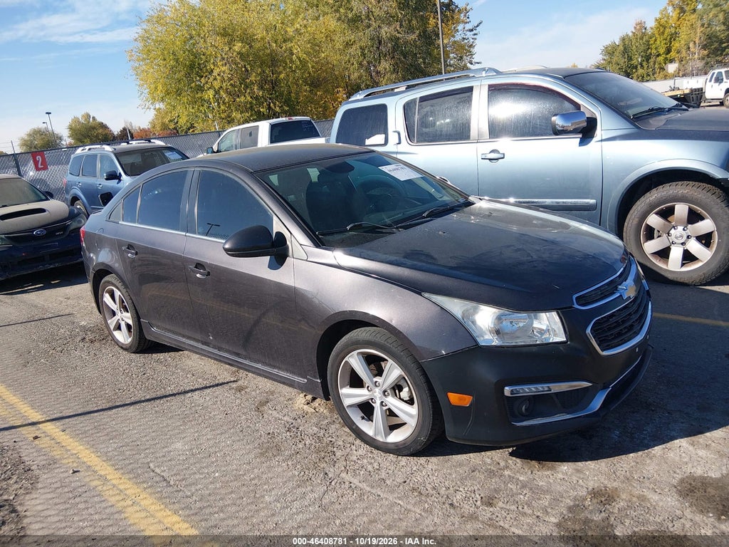 2015 Chevrolet Cruze 2LT Auto photo 1