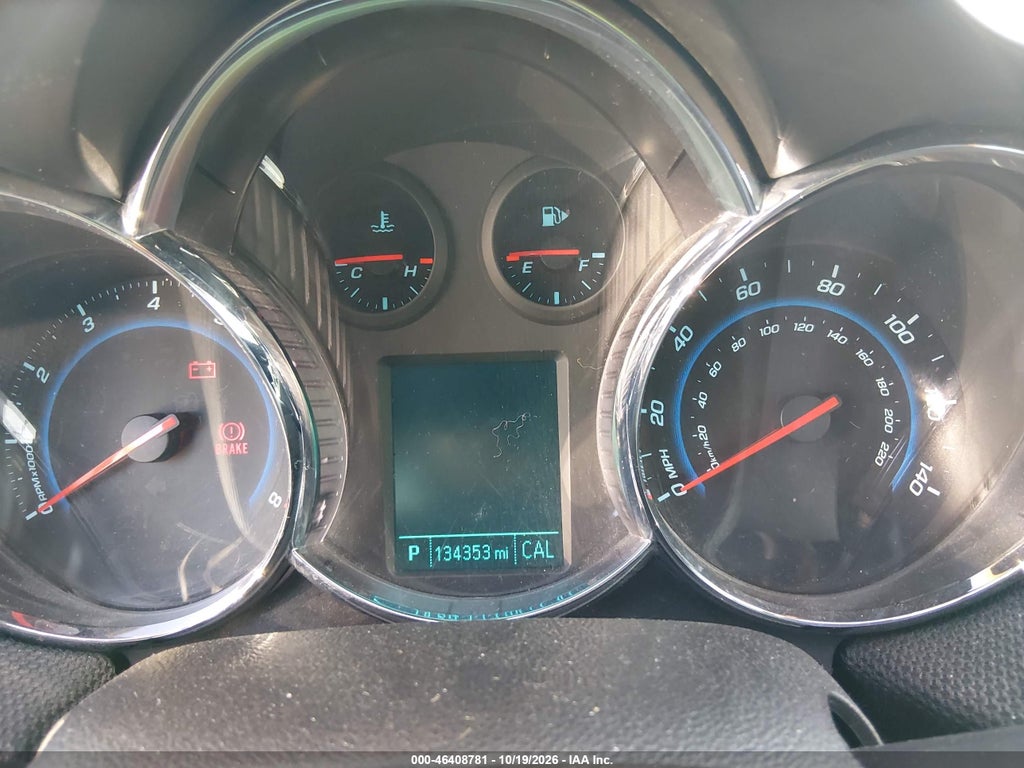 2015 Chevrolet Cruze 2LT Auto photo 7
