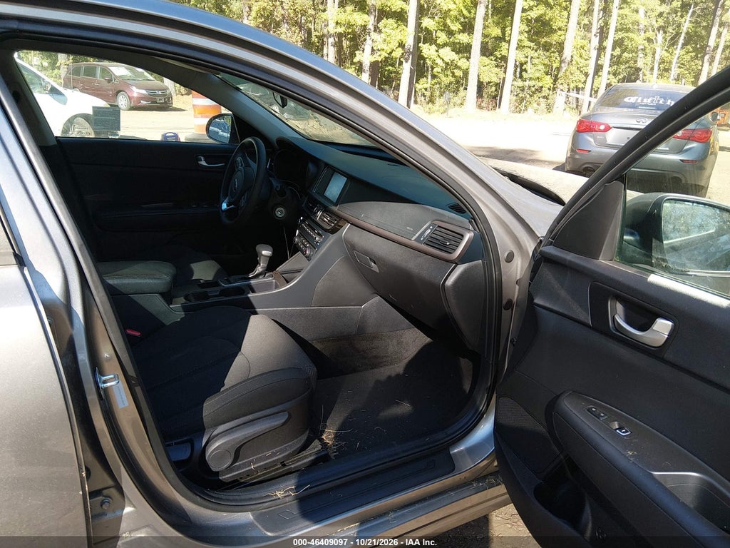 2018 Kia Optima LX photo 5