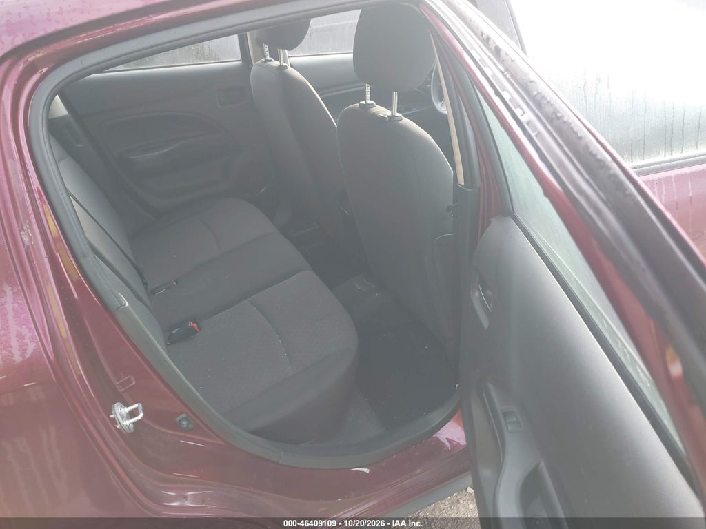 2018 Mitsubishi Mirage ES photo 8