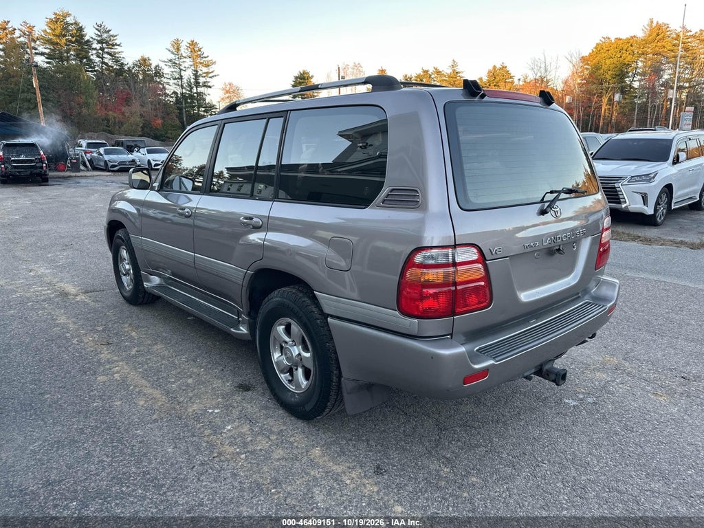 2001 Toyota Land Cruiser photo 3