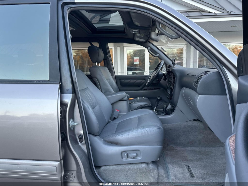 2001 Toyota Land Cruiser photo 5