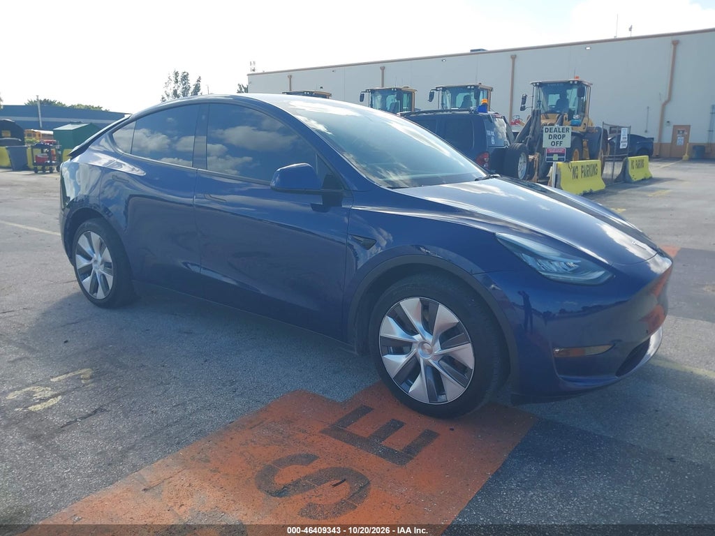 2021 Tesla Model Y Long Range Dual Motor ALL-Wheel Drive photo 1