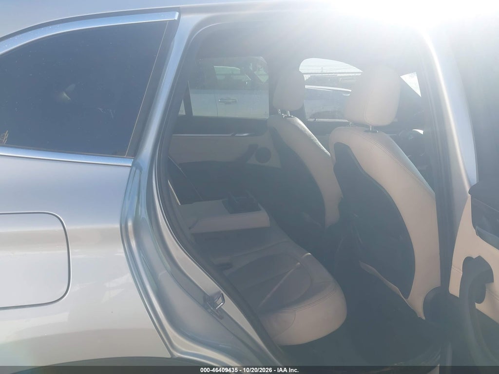 2017 BMW X1 XDRIVE28I photo 8