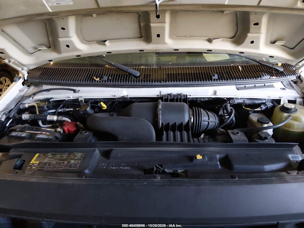 2013 Ford E-150 Commercial photo 10