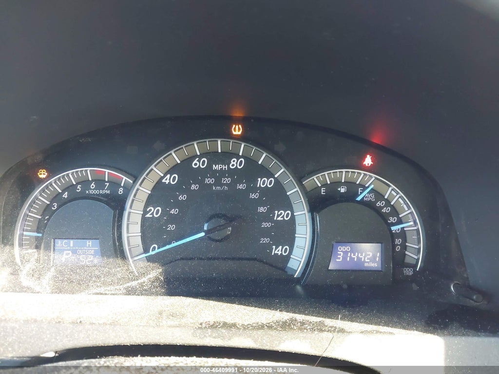 2014 Toyota Camry SE photo 7