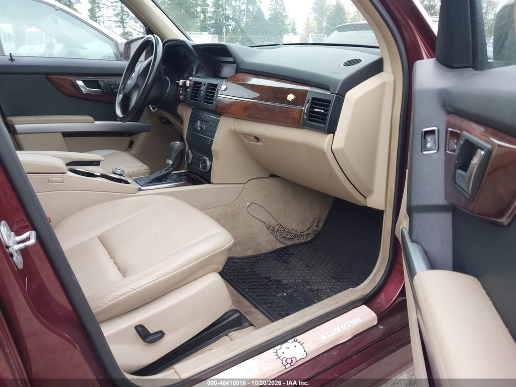 2011 Mercedes-Benz GLK 350 4MATIC photo 5