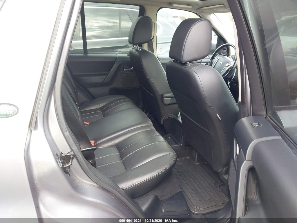 2013 Land Rover LR2 photo 8