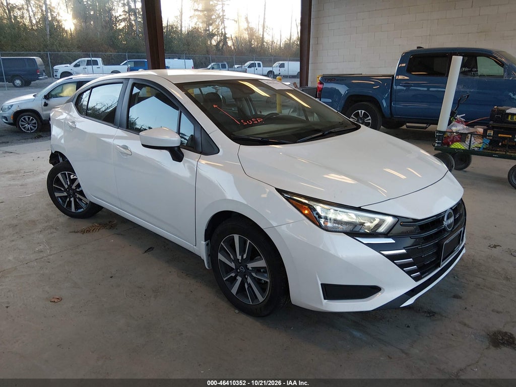 NISSAN VERSA 2025