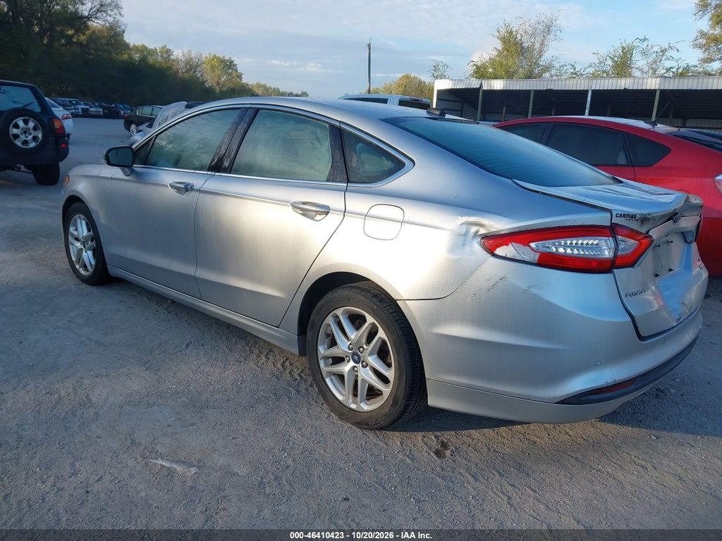 2013 Ford Fusion SE photo 3