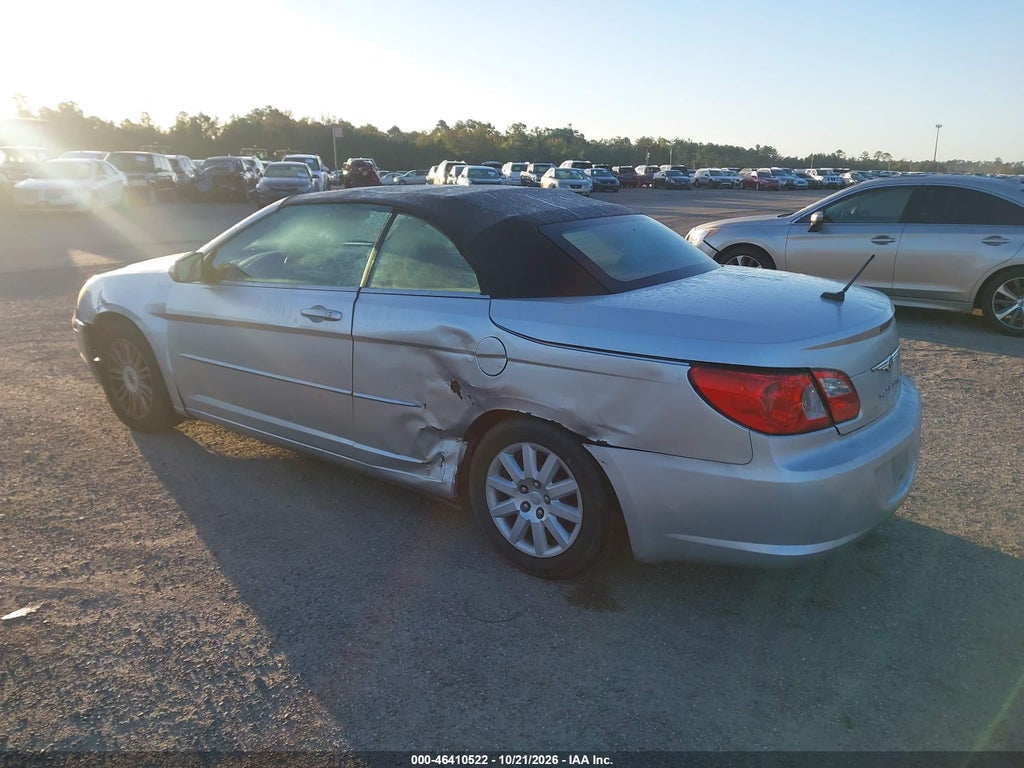 2008 Chrysler Sebring Touring photo 3