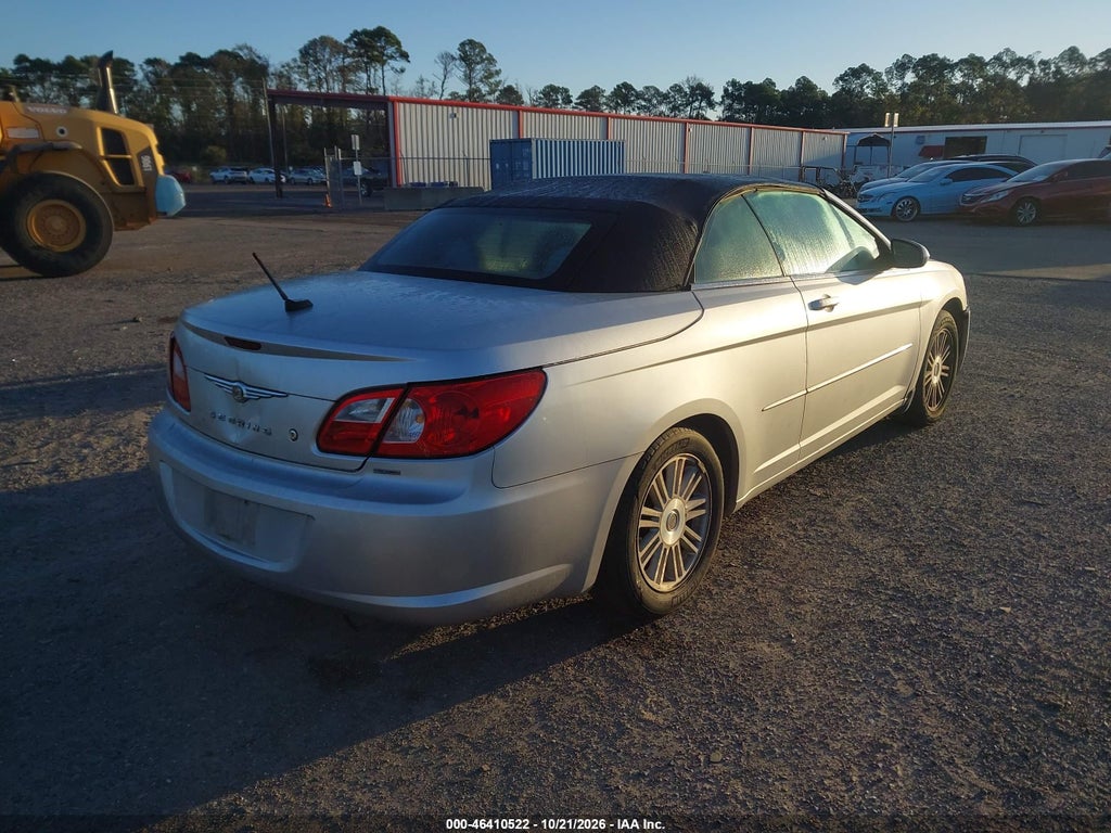 2008 Chrysler Sebring Touring photo 4