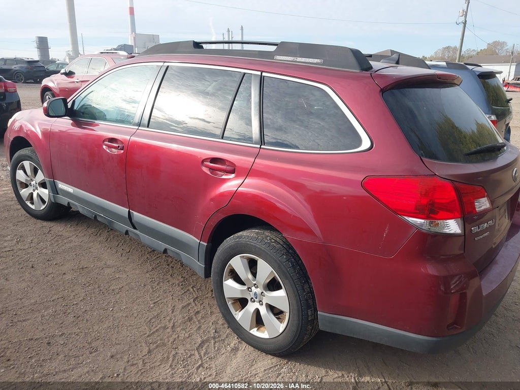 2011 Subaru Outback 2.5I Limited photo 3